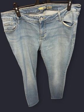 Old Navy Rockstar Light Blue Women's Stretch Skinny Jeans - Size 18R